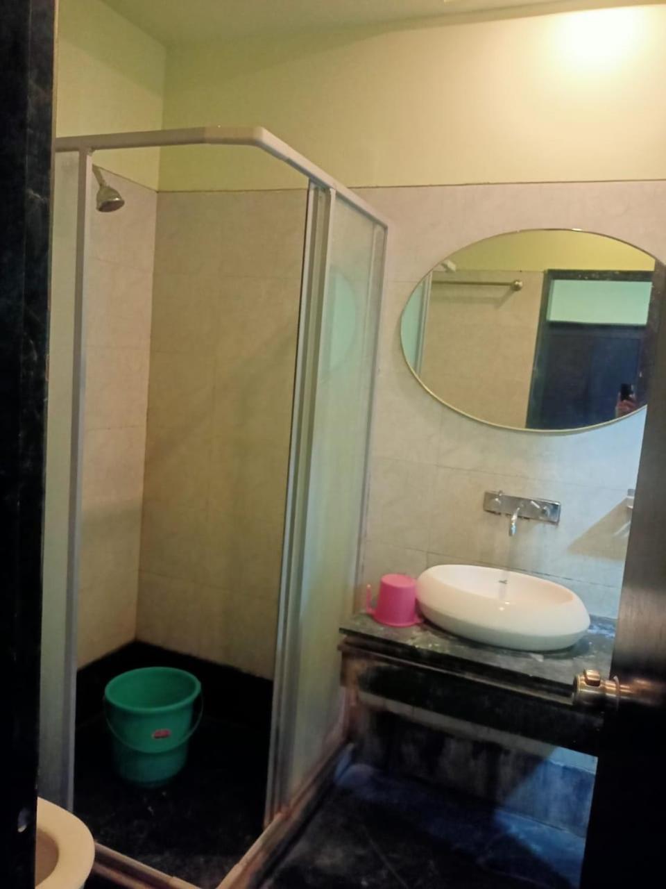 Hotel Skylark Nagpur Bagian luar foto